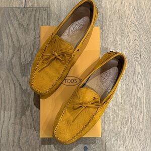Tod's Men's Mustard Loafers